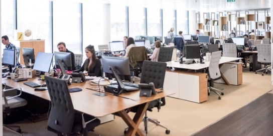 image of Telephone Etiquette in Call Centres